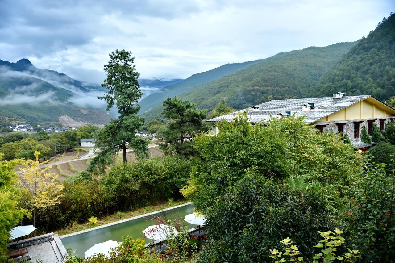 Songtsam Tacheng Lodge Deqen Bagian luar foto